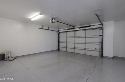 5576 12 St, Phoenix AZ 85086-4804 exterior