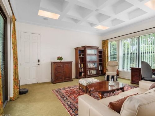 3225 Atlantic Cir, Naples FL 34119-8636 exterior