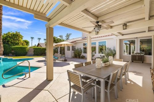 78720 Avenida La Fonda, La Quinta CA  92253-2805 exterior