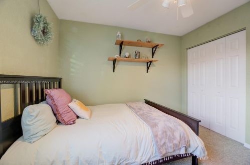 15612 16 Ct, Hollywood FL 33027-2347 exterior