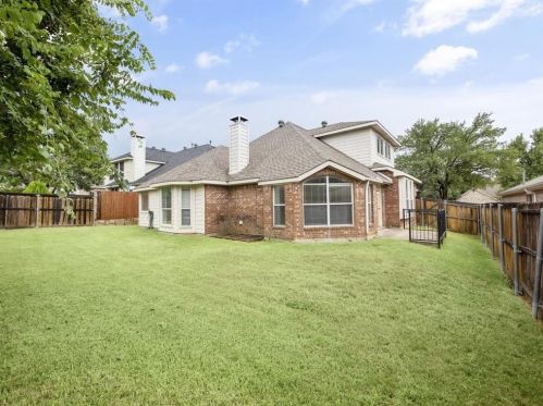 3617 Marquette Dr, Denton TX  76210-8738 exterior