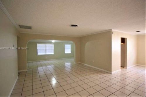 2006 47th Ave, Hollywood FL  33021-4128 exterior