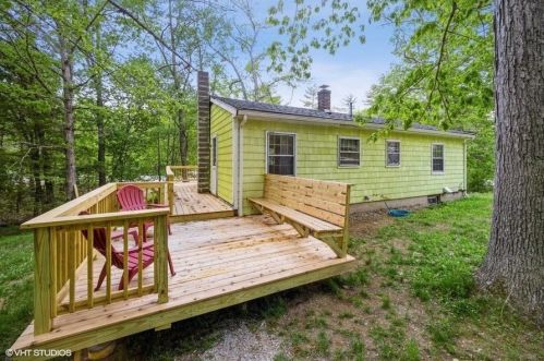 5 Calef Hwy, Lee, NH 03861-6702