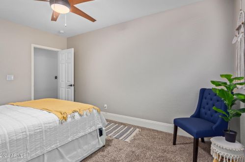 5717 Soft Wind Dr, Glendale AZ  85310-3643 exterior