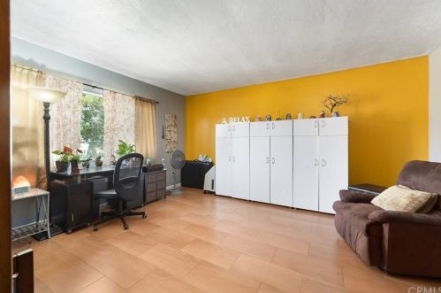 1300 Sumner Ave, Lake Elsinore CA  92530-3216 exterior