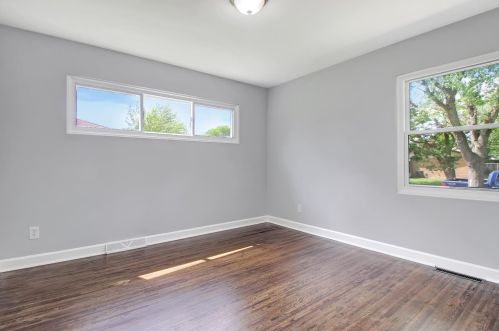 921 56 Ave, Gary IN 46410-1908 exterior