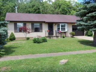 433 Ruff Dr, Lancaster, OH 43130-4176