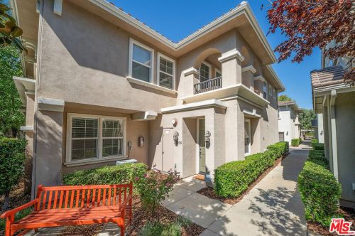 24076 Avocado Ln, Santa Clarita, CA 91354-1855