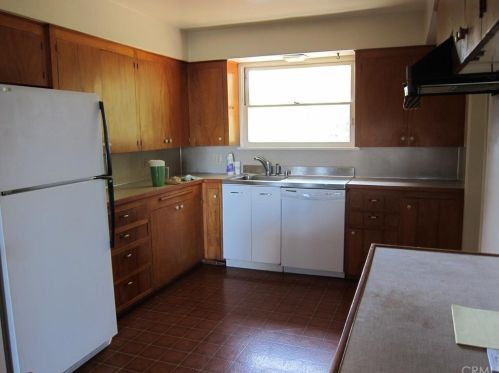 1220 Linda Ln, Fullerton CA  exterior