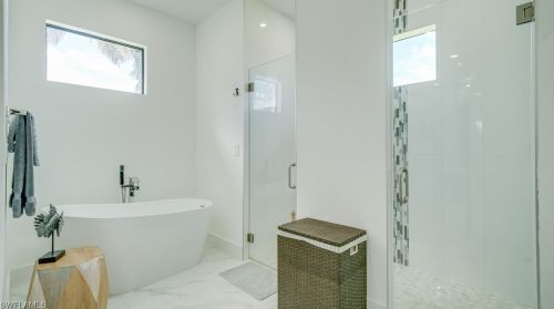 1013 6th Ave, Cape Coral FL  33909-1365 exterior