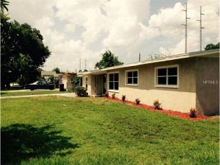 519 Brockway Ave, Orlando, FL 32807-4825