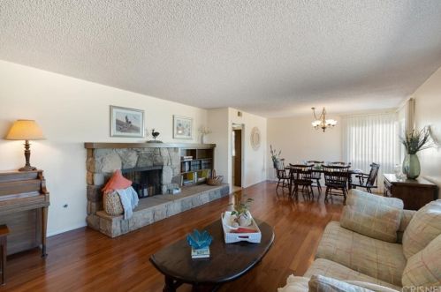 675 Dana Dr, Santa Paula CA  93060-1614 exterior