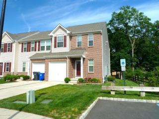302 Joyce Ct, Bricktown, NJ 08724-7196