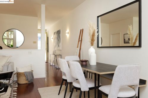 1007 41st St, Oakland CA 94608-3772 exterior