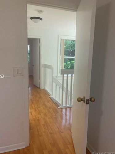 18010 11th Ct, Hollywood FL  33029-4408 exterior