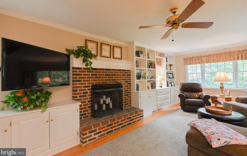 112 Shady Ln, Lansdale PA  19446-1415 exterior