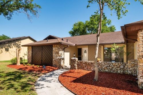 8755 Larwin Ln, Orlando, FL 32817-1342