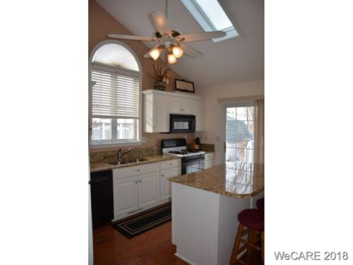 816 Bright Rd, Findlay, OH 45840-6945