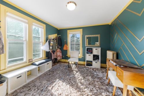 86 Freeman St, Woodbridge NJ  07095-3435 exterior