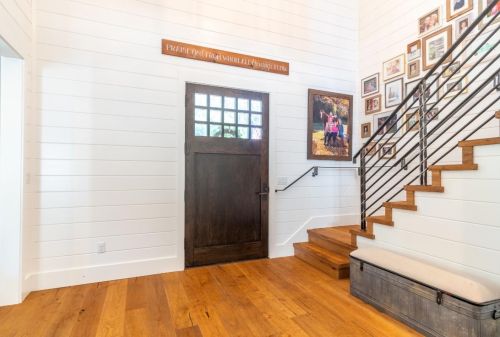 10555 Watsonville Rd, Gilroy CA  95020-9433 exterior