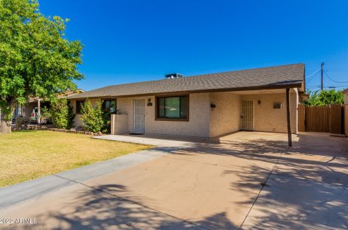 933 8th Ave, Mesa, AZ 85210-3404