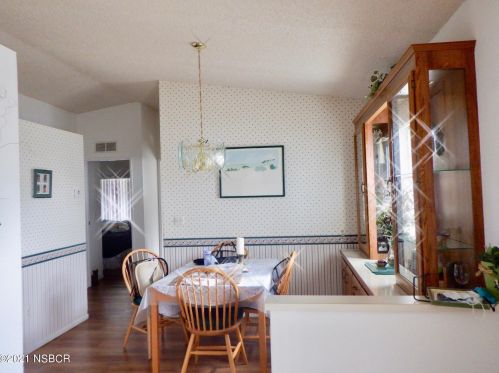 967 White Dove Dr, Santa Maria CA  93455-6302 exterior