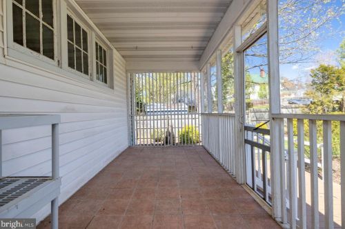 5 Amiss Ave, Richmond National Battlefiel VA  22835-1309 exterior