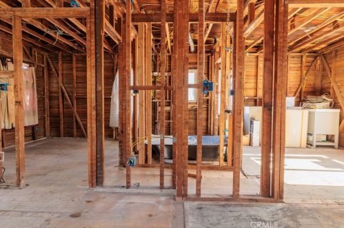 4366 116th St, Hawthorne CA  90250-2327 exterior