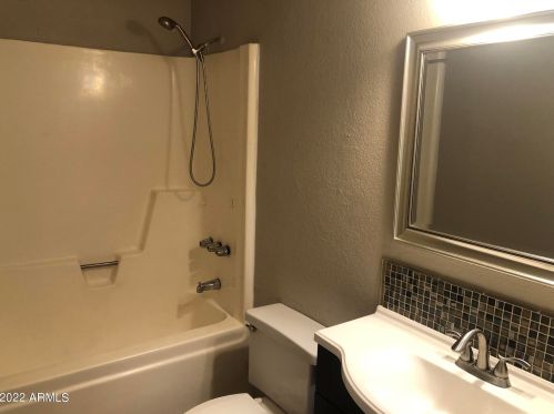 19625 16 Dr, Phoenix AZ  85015-1429 exterior