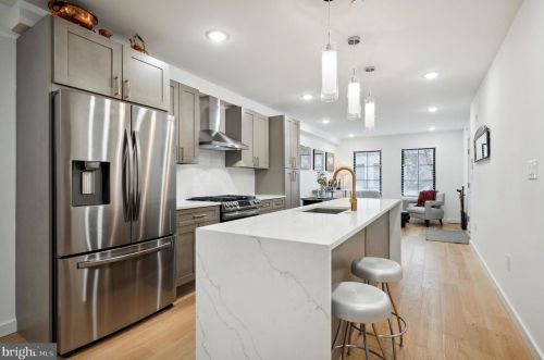 850 19th St, Philadelphia, PA 19130-2022