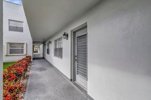 691 Burgundy O, Delray Beach, FL 33484-4912
