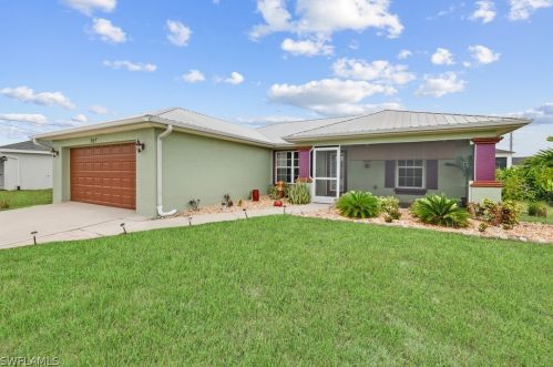 307 24th Pl, Cape Coral, FL 33993-4322