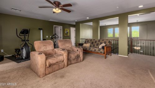 1958 Sunnyvale Ave, Gilbert AZ  85295-9089 exterior