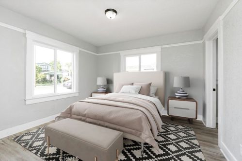 536 University Ave, Fresno CA  93705-5024 exterior