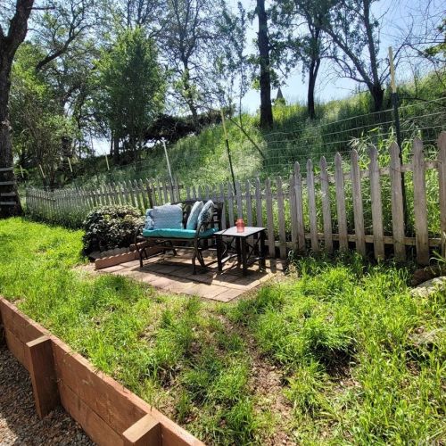475 9 St, Lakeport CA  95453-4220 exterior