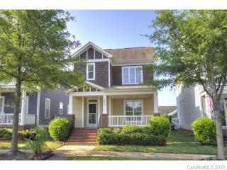 14718 Holly Springs Dr, Huntersville, NC 28078-3415