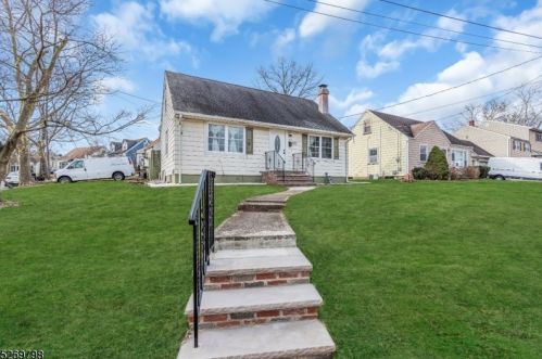 582 Orchard St, Rahway NJ  07065-2228 exterior