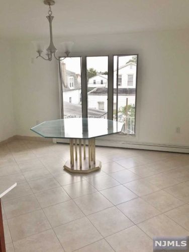 268 Morningside Ave, Cliffside Park NJ  07010-1407 exterior