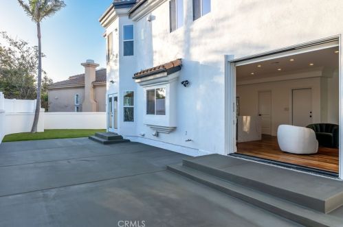 23111 Audrey Ave, Torrance CA  90505-3740 exterior