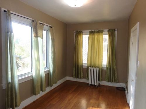 4033 Murray Ave, Pittsburgh PA  15217-2701 exterior