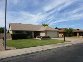 10813 Wagon Wheel Dr, Glendale, AZ 85307-1700