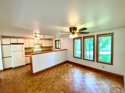 18652 Old Cave Rd, Cherry Grove, MN 55975-4840