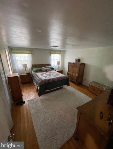 957 Powderhorn Dr, Lansdale PA  19446-5530 exterior