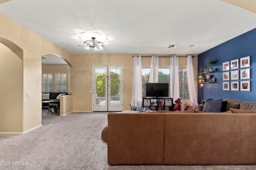 2986 Linda Ln, Gilbert AZ 85234-6373 exterior