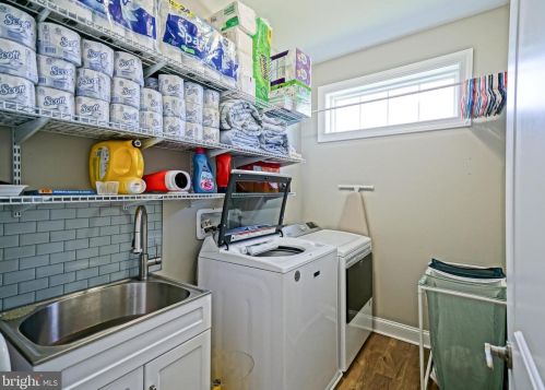 32883 Peach Tree Ln, Lewes DE  19958-3731 exterior