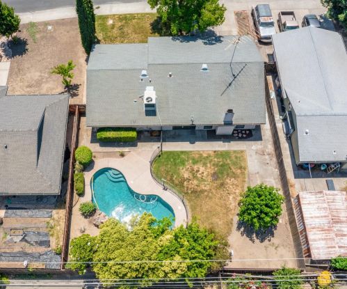 28 Clover St, Woodland CA  95695-3108 exterior