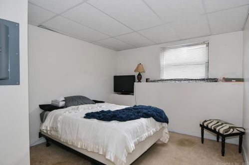 28 Clemens Ct, Rocky Hill CT  06067-3217 exterior