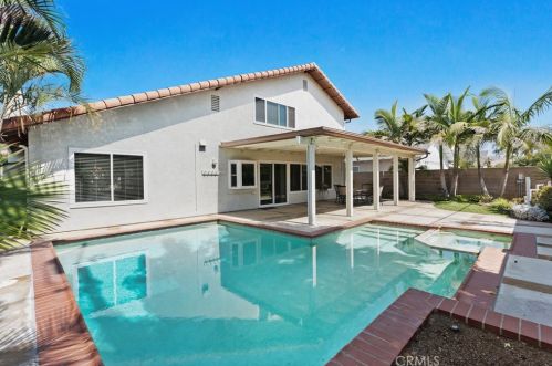 2518 Garfield Ave, Orange, CA 92867-5223