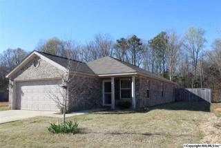 139 Bermuda Lakes Dr, Meridianville, AL 35759-2602