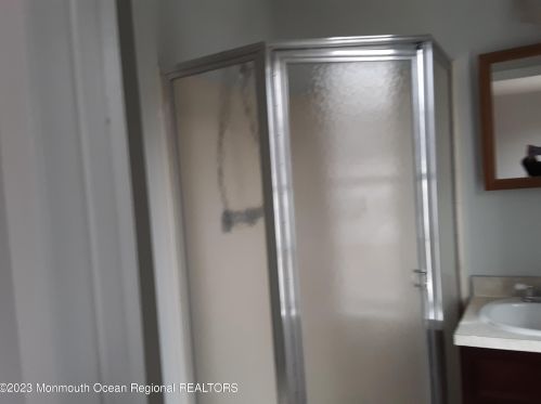 520 Davids Ct, Lakewood NJ  08701-5885 exterior